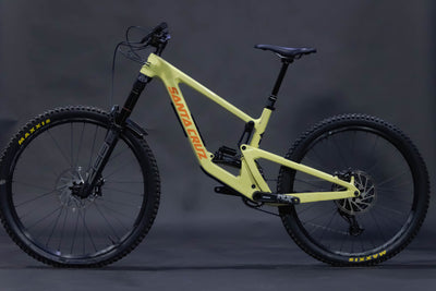 Bicicleta de Montaña Doble Supensión Santa Cruz Nomad C 29/27.5" Talla Medium (2024) Seminueva