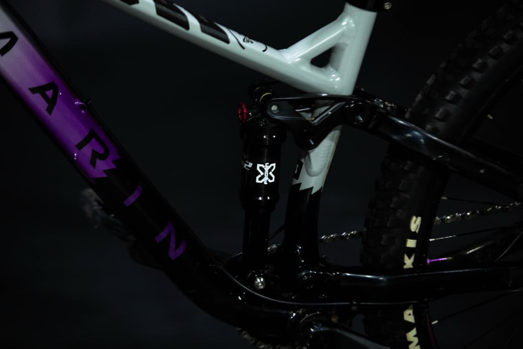 Bicicleta de Montaña Doble Suspensión Marin Bikes Hawk Hill 27.5" Talla Small (2020) Seminueva